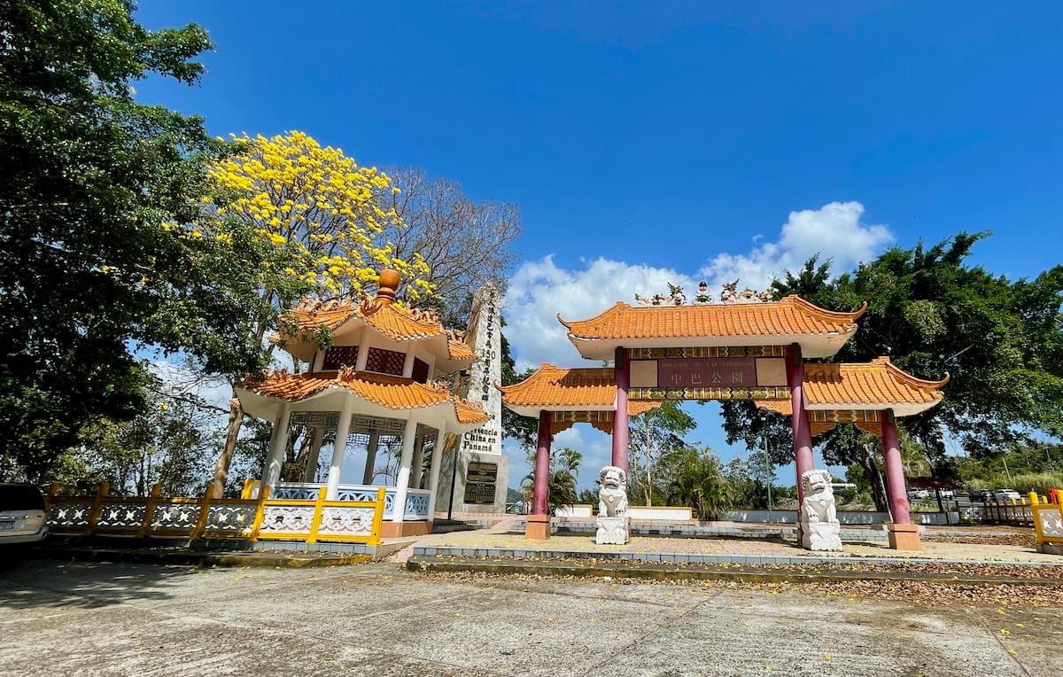 Panama Canal Tour - Miraflores Locks & City Highlights